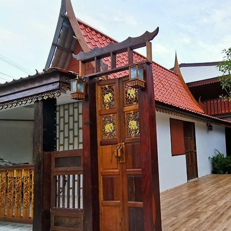 Chanida Home Phra Nakhon Si Ayutthaya Exteriör bild