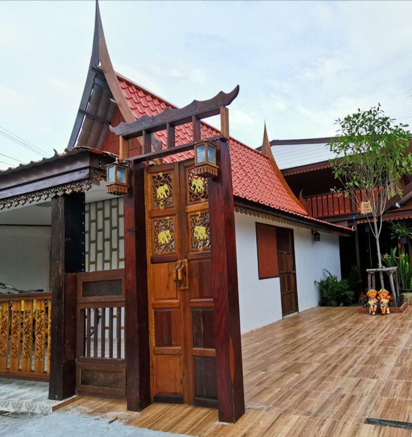 Chanida Home Phra Nakhon Si Ayutthaya Exteriör bild