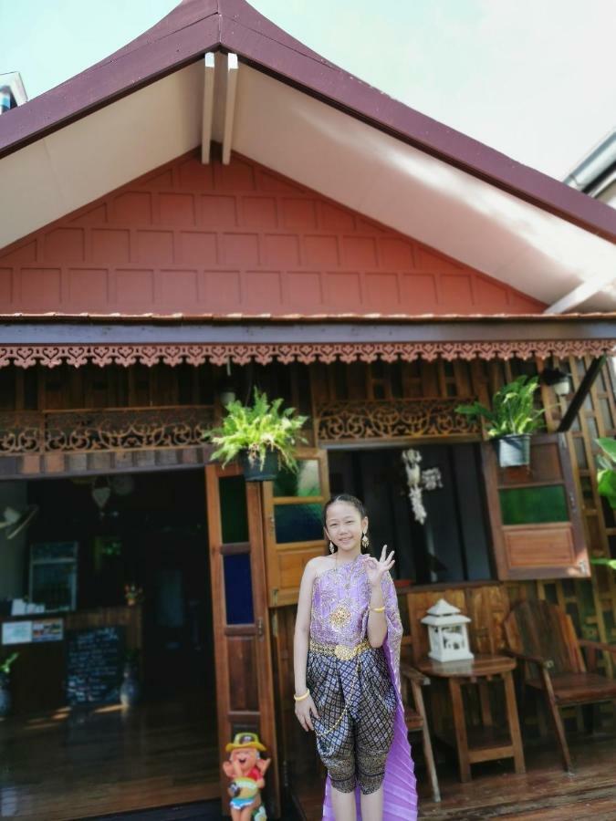 Chanida Home Phra Nakhon Si Ayutthaya Exteriör bild