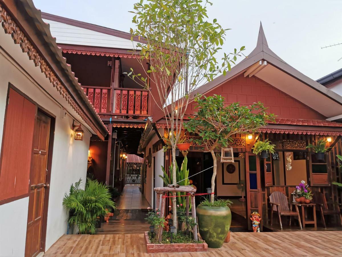 Chanida Home Phra Nakhon Si Ayutthaya Exteriör bild